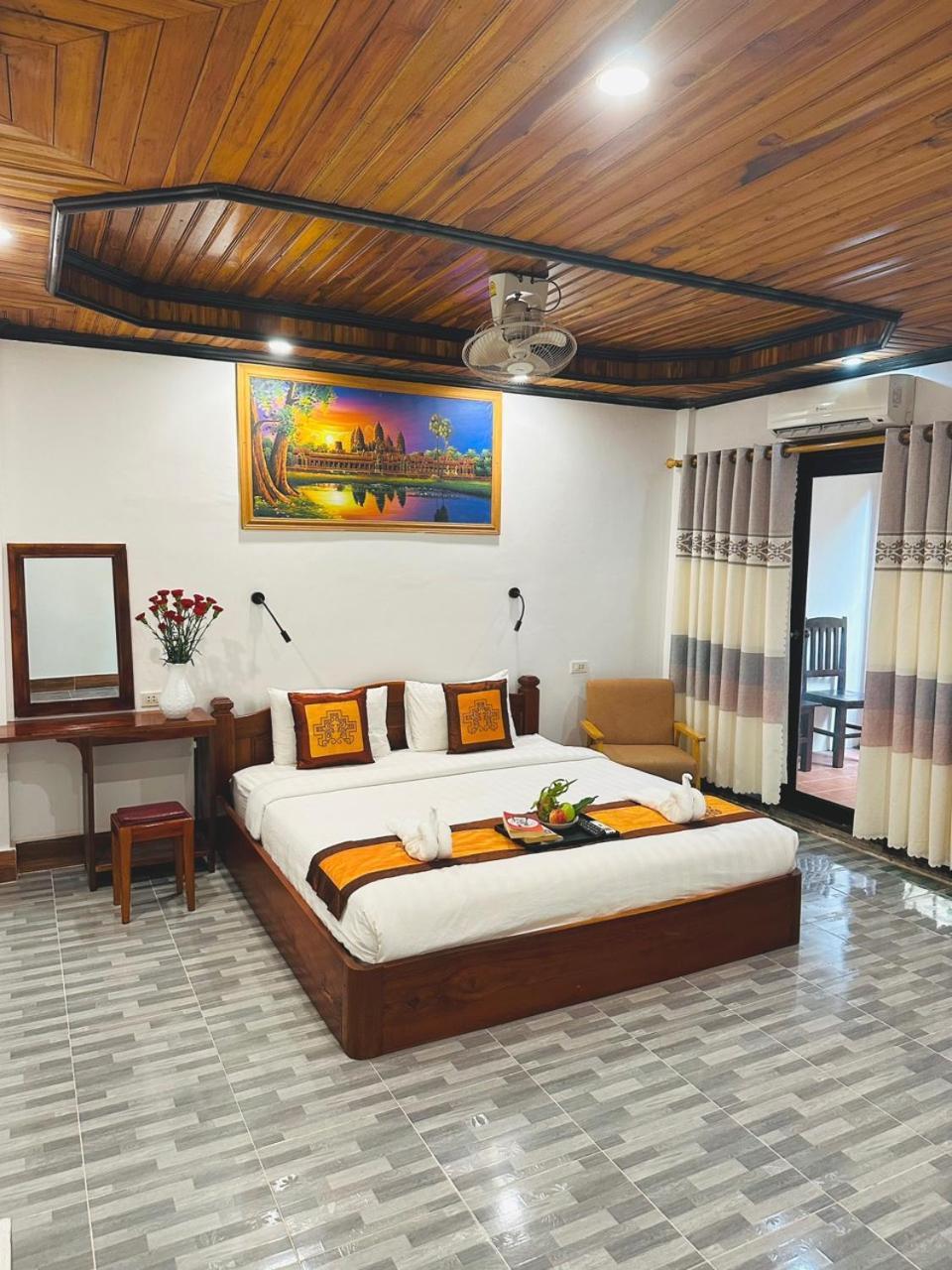 Luang Prabang Oudomlith Villa & Travel Экстерьер фото
